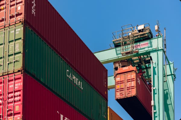 Caminhão da frota do Super Terminais